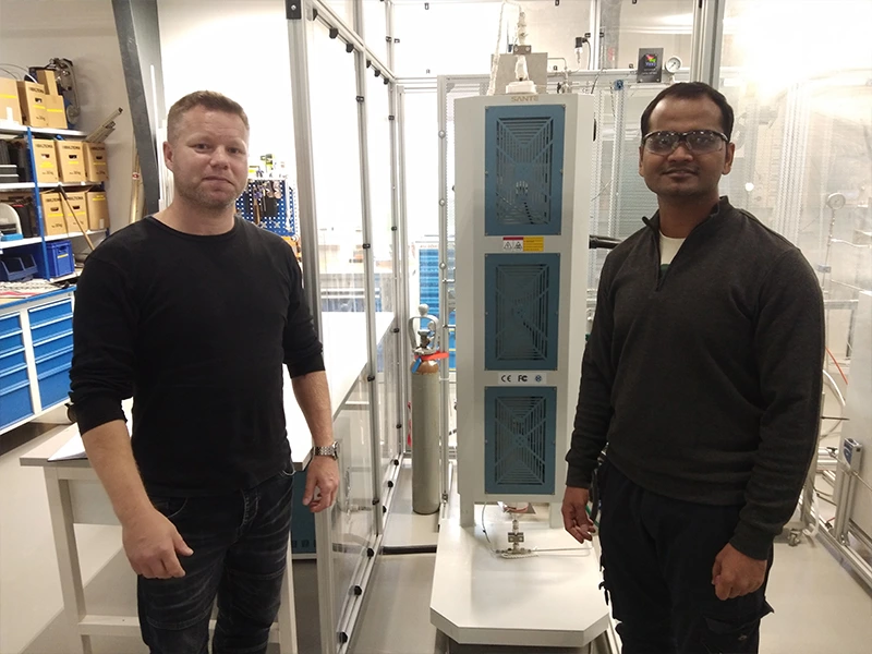 Chilean customeize three temperature zone tubular furnace